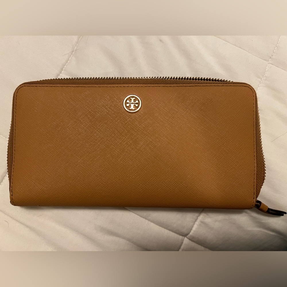 Tory Burch Continental Wallet